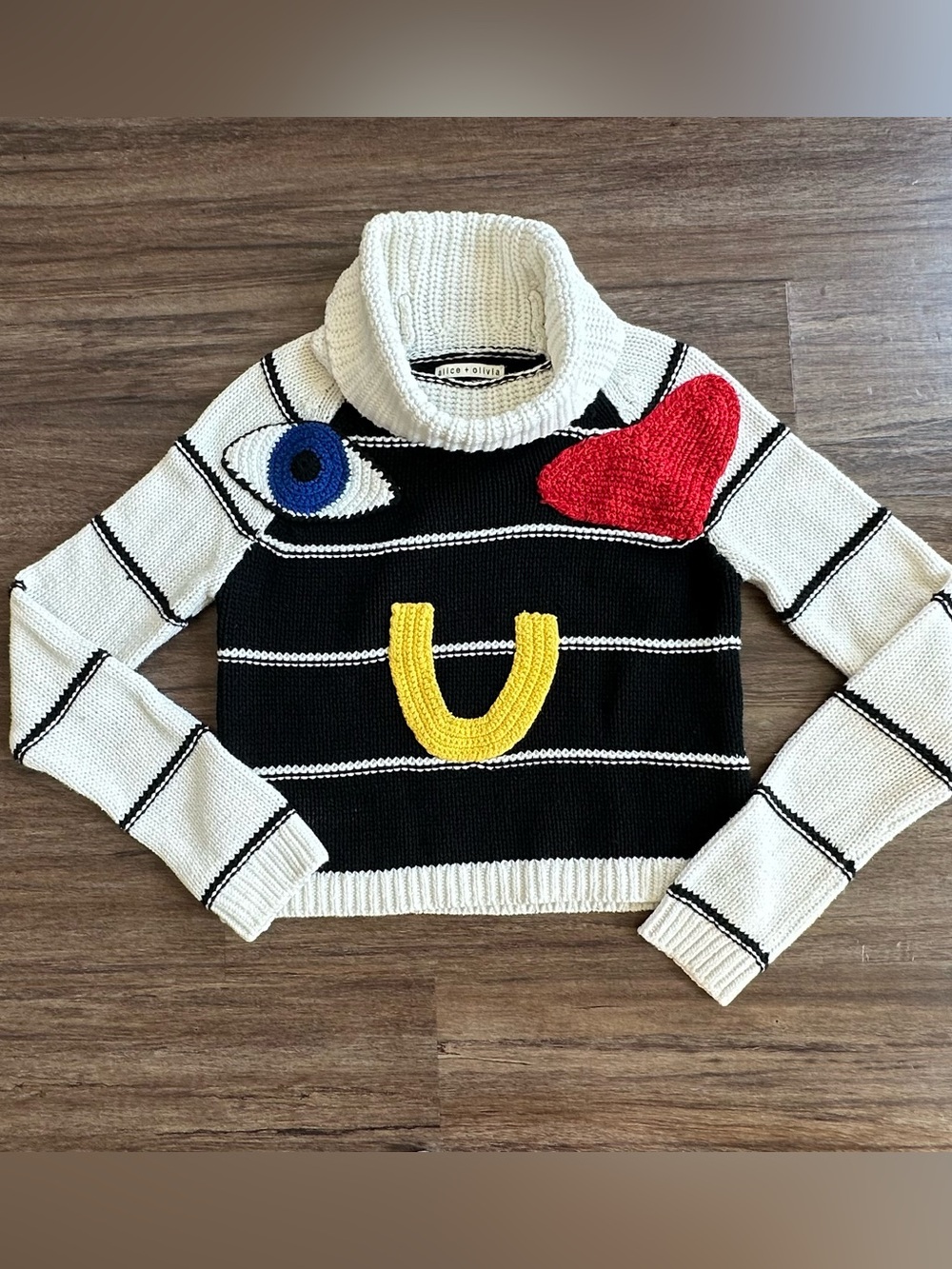 Alice + Olivia Zita Eye Heart U Turtlenck Sweater. Size S